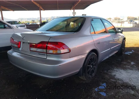 2001 Honda Accord 2.3 Lx from USA, damaged, VIN 1HGCG55481A107764